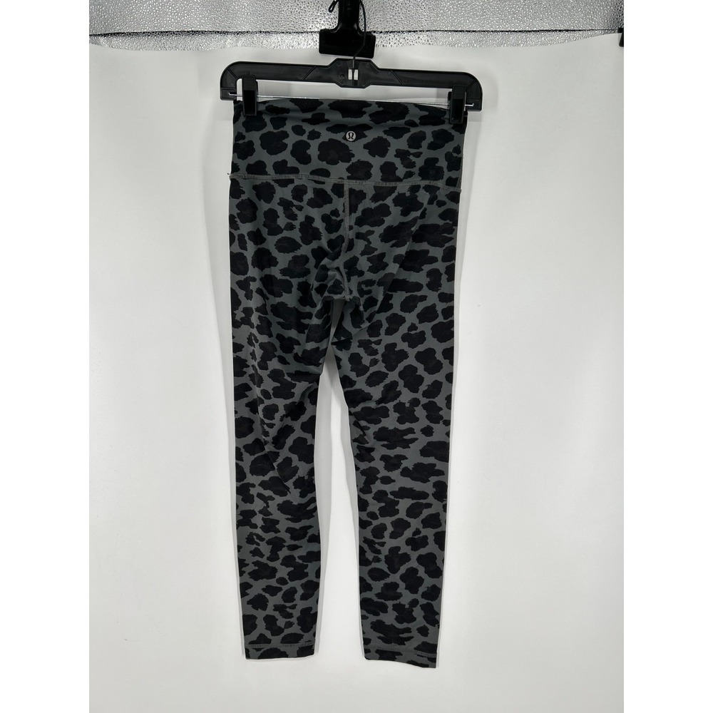 Lululemon High Times Leggings Women's Sz 6 Black Gray Leopard Print Crop Cropped